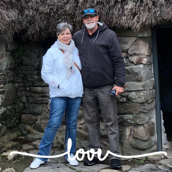 Meet your Posher, Sharon - Picture 1 of 1